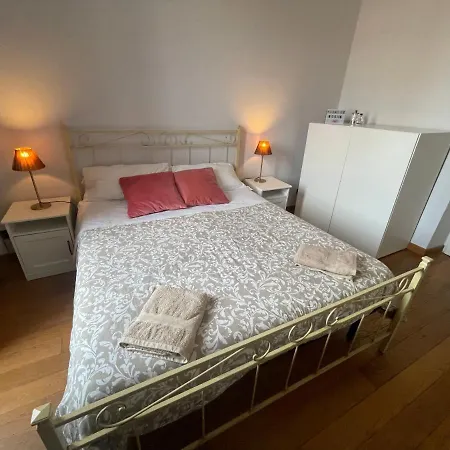 Konukevi Paradise - Brignole Station - Price - Always Open *