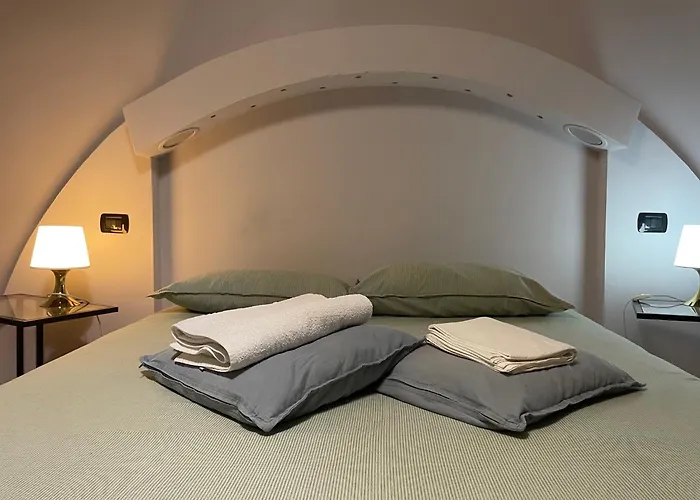 Paradise - Brignole Station - Price - Always Open Penzion Janov