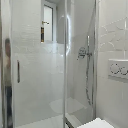 게스트하우스 Paradise - Brignole Station - Price - Always Open