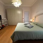Paradise - Brignole Station - Price - Always Open بيت ضيافة