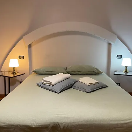 Πανσιόν Paradise - Brignole Station - Price - Always Open