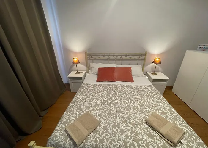 Paradise - Brignole Station - Price - Always Open Гостевой дом