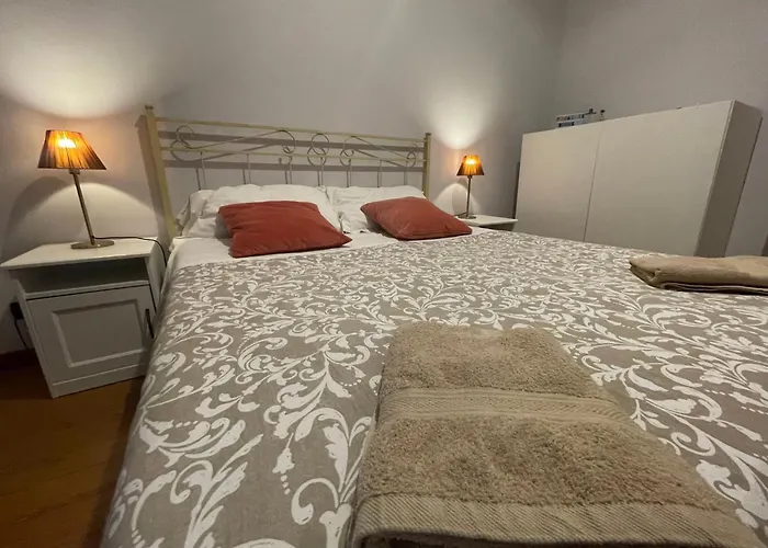Paradise - Brignole Station - Price - Always Open * Генуя